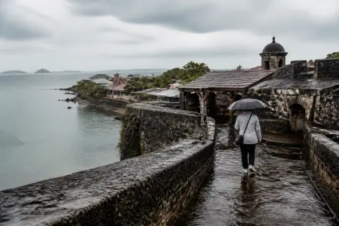 Fort Santa Isabel and Taytay waterfront in light rain