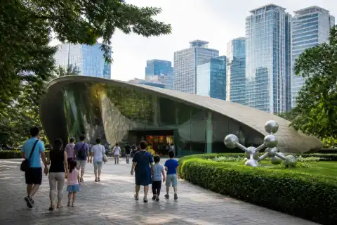 Families outside The Mind Museum entrance at JY Campos Park, BGC