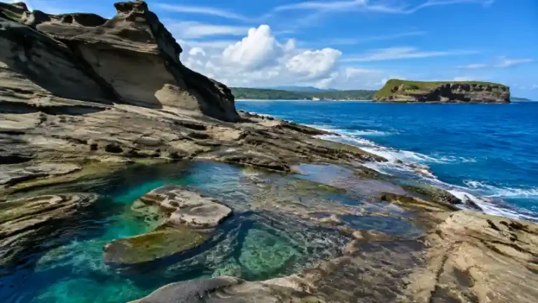 Biri Rock Formations Best Time to Visit and Practical Tips Philippines travel guide